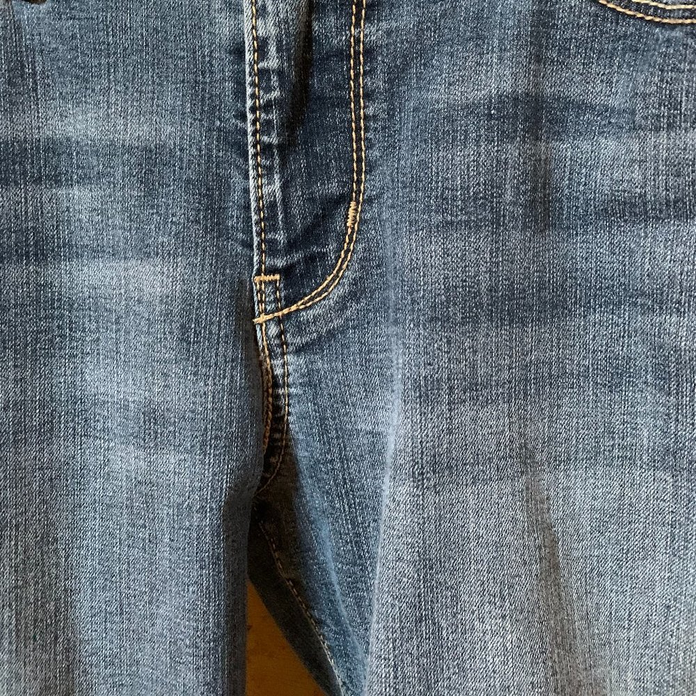 WOMAN LEVI'S - Picture 4 of 4